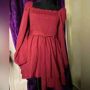 Lantern sleeve dress